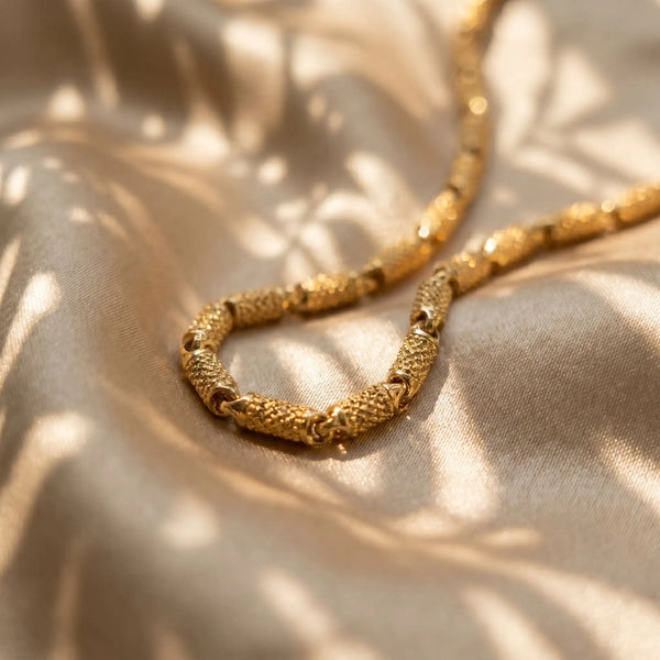 Necklace & Chain